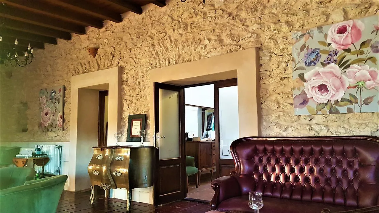 Can Pere Lifestyle & Spa Cala Llonga (Ibiza)