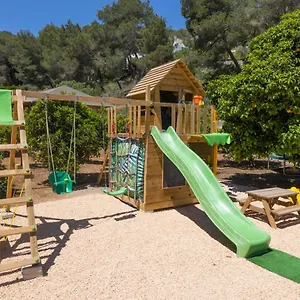 Oasis Complex Cala Llonga (Ibiza)