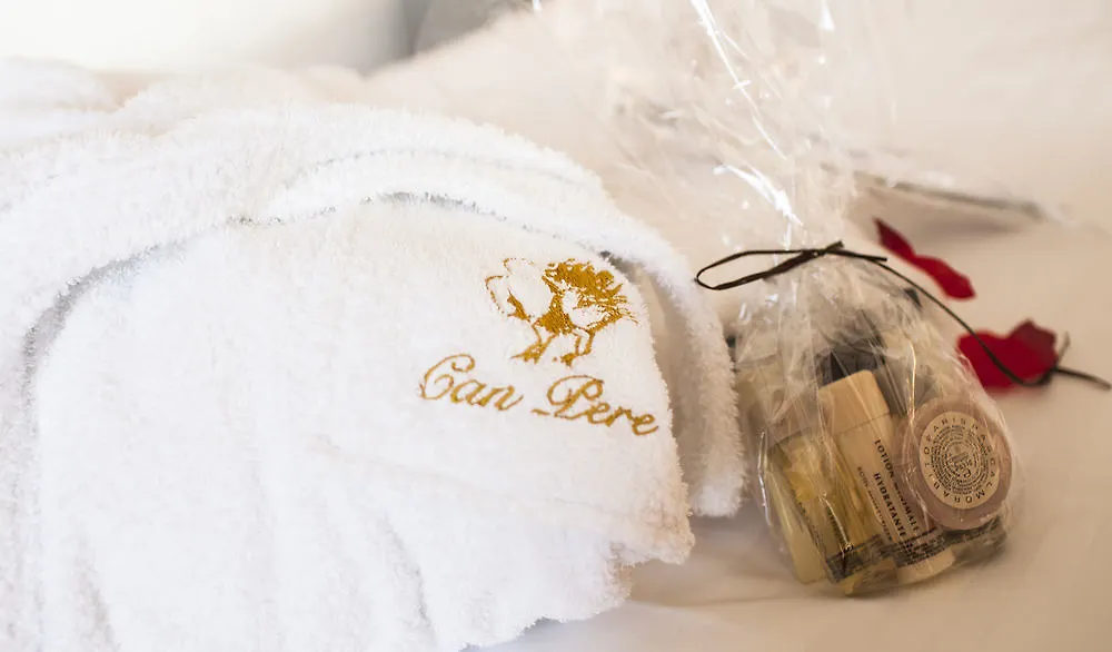 קאלה יונגה Can Pere Lifestyle & Spa 4*, קאלה יונגה